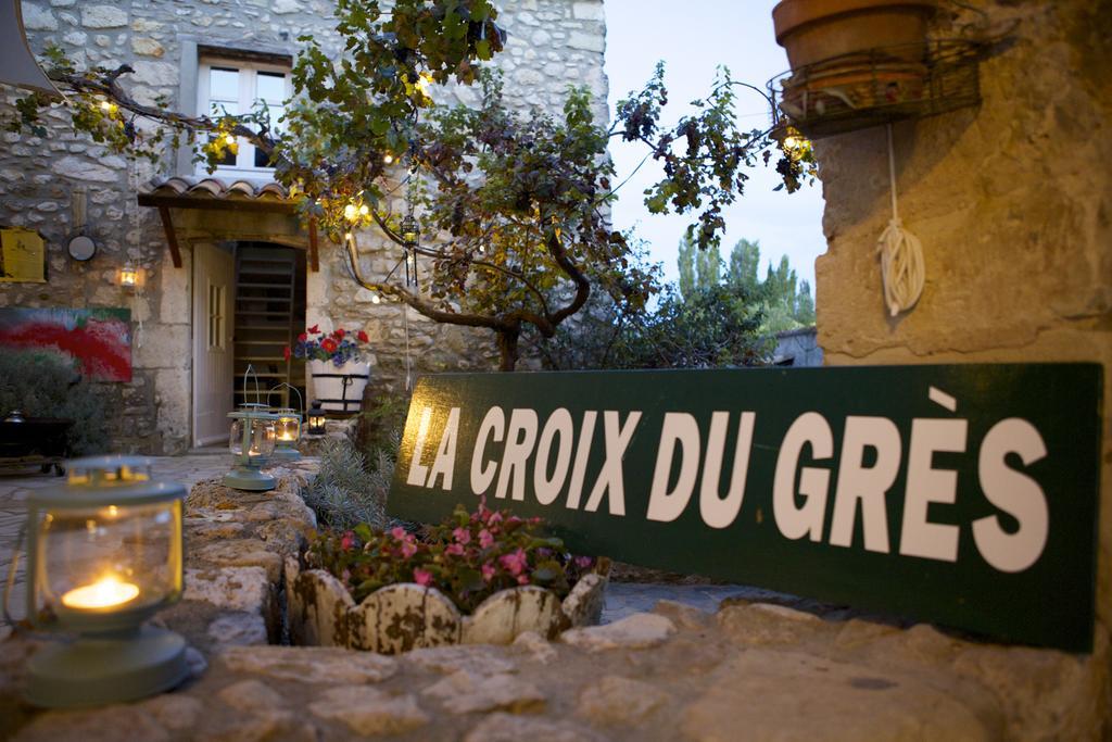 Gites De La Croix Du Gres (Adults Only) Valaurie Экстерьер фото